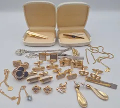 ブランド アクセサリー まとめ売り ヴィンテージ Dior ディオール ジバンシー サンローラン ニナリッチ クレージュ 他 カフス タイピン ネックレス イヤリング ピアス 他 まとめ ゴールド色 ラインストーン まとめ 【10909-】