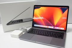 MacBook Pro（13インチ,2017,Thunderbolt 3ポートx 4）256GB/16GB 