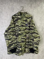 【中古】NEEDLES ﾆｰﾄﾞﾙｽ ｼﾞｬｹｯﾄ ﾊﾞﾝﾄﾞｶﾗｰ ｶﾓ柄 ﾀｲｶﾞｰｶﾓ 迷彩柄 日本製 ｶｰｷ M 33963515のサムネイル
