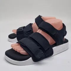 アディダス アディレッタ サンダル 245