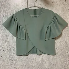 La-gemme ラジエム ラッフル フリルショルダー クロップド丈 トップス ブルー 系 □〇☆のサムネイル