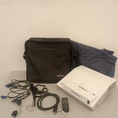 極美品✨️HITACHI LCDプロジェクター CP-X8160 ② 動作良好◎ - メルカリ