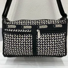 1599　LeSportsac　レスポートサック　ショルダーバッグ　小さめ　ミニ　ブラック　黒　レディース　シンプル　カジュアル