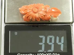 平和屋着物▼和装小物　帯留め　珊瑚　花　菊　3.9g　逸品　AABH6577ay