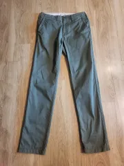 ユニクロ レギュラー チノ パンツ