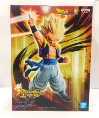 中古】アルミン・アルレルト 進撃の巨人 season3 キャラバッジ