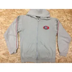 【中古】[印象BC] BOYCOTT ボイコット メンズ サイズ2 グレージュ スウェットパーカー 裏毛 ワッペン 英字バックプリント フルジップ 長袖 カットソーのサムネイル