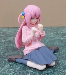 フィギュア　後藤ひとり 「ぼっち・ざ・ろっく!」 ちょこのせプレミアムフィギュア “後藤ひとり” ちょちょいのちょいVer. (目閉じ)のサムネイル