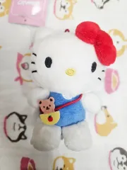 1+1) ハローキティ ぬいぐるみ キーホルダー (ロング脚/ クマバッグ)