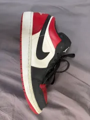 ナイキ エア ジョーダン 1 ロー ブラック/レッド/ホワイト