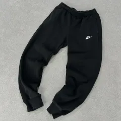 ナイキ ブラック トレーナー ジョガーパンツ M