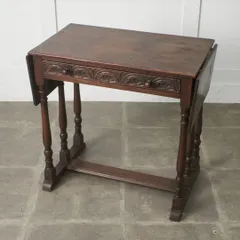 英国 アンティーク サイドテーブル オーク 伸長式 ドロップリーフ デスク 引き出し 飾り台 机 花台 無垢材 クラシック 木彫刻 99645