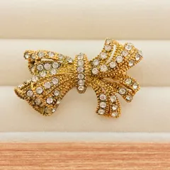 Vintage ブローチ