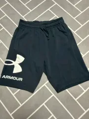 UNDER ARMOUR アンダーアーマー ブラック ハーフパンツ M