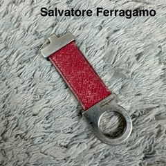 未使用 Salvatore Ferragamo ガンチーニ レザー キーホルダー - メルカリ