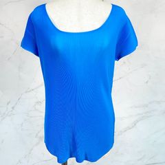 美品】ISSEY MIYAKE me プリーツ 半袖 トップス ブルー - メルカリ