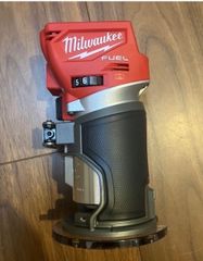 激レア！】ミルウォーキー Milwaukee ワイヤレスイヤホン イアフォン