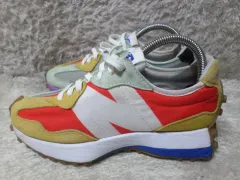 235 New Balance 327 マルチカラー スニーカー 中古 靴