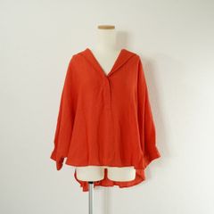 美品 モトミエム フード付きワイドプルオーバー リネン レッド - メルカリ