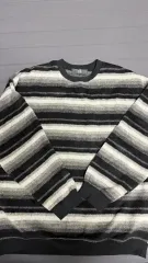 EARN 흑회색 ストライプ ニット 出品