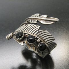 ブラッディマリー 11号 ギャランティ有 ビビット リング 雛鳥 - メルカリ