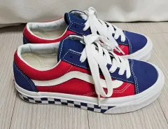(新品) VANS オールドスクール 新品 サイズ 220