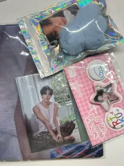 NCT WISH リク ファブリック ポスター + フリル キーホルダー + ピンバッジ