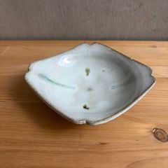 古伊万里 型紙摺印判 結文形 花格子文 小皿 - メルカリ