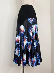 《新品》社交ダンス　カラフルグラデーションフラワー　フレアスカート　衣装