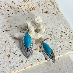 大粒ターコイズ ピアス｜揺れる 大ぶり シルバー サージカルステンレス アレルギー対応 お守りアクセサリー