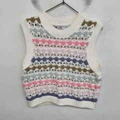 レディース55 size ZARA ザラ エンブロイダリー ニット ベスト