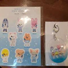 Stray Kids(ストレイキッズ・スキズ・SKZ) ビオレ ポップアップ ステッカー + キーホルダー