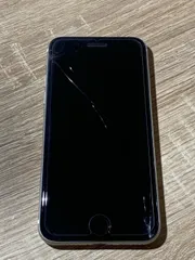 9831 iPhone SE 第二世代 128GB ホワイト ジャンク品【ネ】