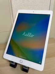 @ 【中古品】iPad 第5世代 au  32GB  シルバー 3729