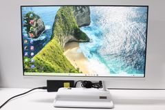 中古一体型デスクトップ】富士通〈ESPRIMO FH77/E3〉Intel Core i7 