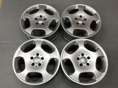 メルセデス・ベンツ ホイールキャップ 14インチ W114 等 縦目ベンツ 