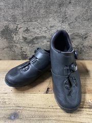 FEELCYCLE / FEELANYWHEREのビンディングシューズ39 - メルカリ