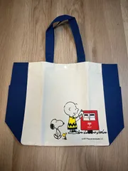 【225759】PEANUTS ピーナッツ  トートバッグ　鞄　手提げ　スヌーピー　留め具あり ネイビー/オフホワイト
