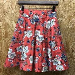 【新品】[印象N] titty&Co. ティティーアンドコー レディース M サーモンピンク系 綿×ポリウレタン titty＆Co. ミニスカート 裏地付き 花柄 フラワー フレアスカートのサムネイル