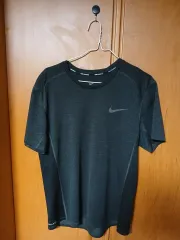 ナイキ ドライフィット ランニング 半袖 Tシャツ ブラック