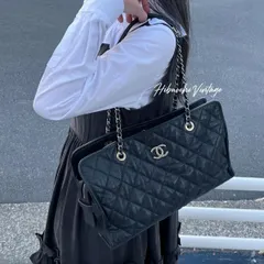 【中古】CHANEL シャネル ココマーク フレンチリビエラライン チェーンショルダーバッグ ブラック キャビアスキン 17番台 ヴィンテージ レディース【中古美品】HIBUOCHI VINTAGE