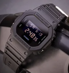 カシオG-SHOCK Gショック ソリッドカラーズ  DW-5600UBB-1JF モデル プレゼント 大人気腕時計 ギフト  ラッピング無料  楽天ショッピングチャンネル掲載商品