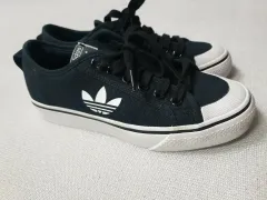 adidas アディダス ニッツァ トレフォイル ブラック スニーカー 230