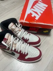 ジョーダン 1 レトロ ハイ OG シカゴ 2022