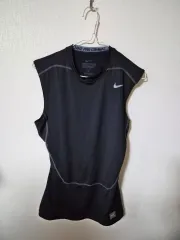 ナイキ ドライフィット プロ コンバット 黒色 スリーブレス XL