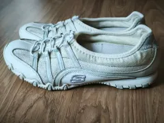 スケッチャーズ レディース スニーカー 235