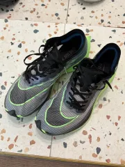 ナイキ ヴェイパーフライ ネクスト% ランニングシューズ 265