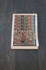 龍村テーブルセンター　新品　唐花雙鳥長斑錦　経錦　B22000のサムネイル