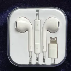 lightningコネクター型　有線イヤホン