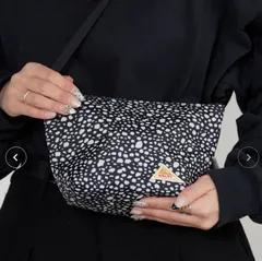 新品　KELTY　ケルティ　ES MINI USUAL POUCH ボディバッグ ミニバッグ ブラックダルメシアン　ランニング アウトドア カジュアル スポーティー 2026年春夏のサムネイル